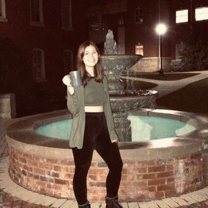 Meet your Posher, Bridgette